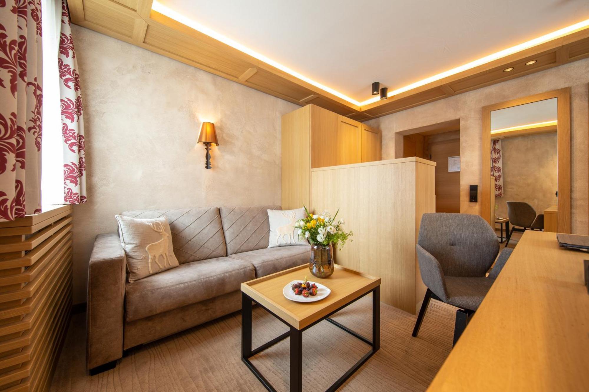 Hotel Alpina Deluxe Obergurgl Exteriör bild