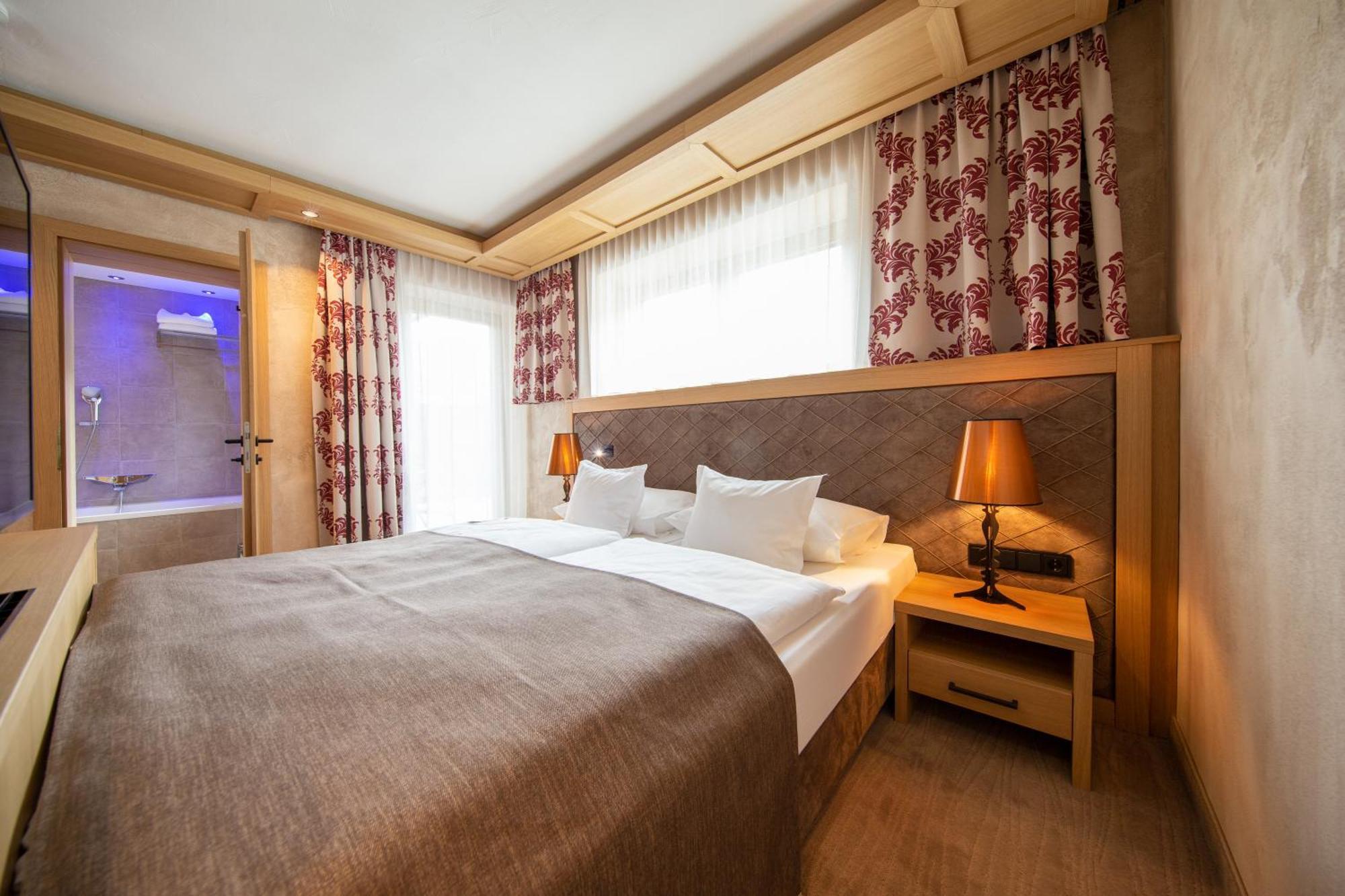 Hotel Alpina Deluxe Obergurgl Exteriör bild