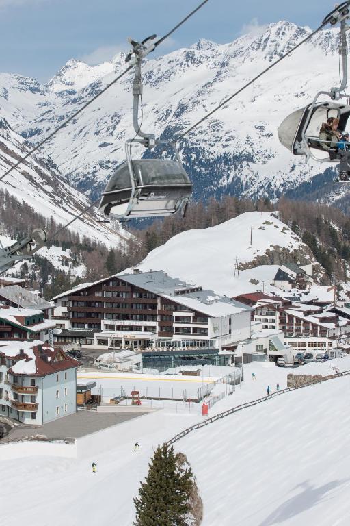 Hotel Alpina Deluxe Obergurgl Exteriör bild